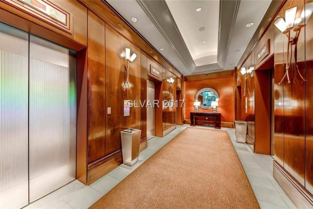 Mgm Signature Ph 30Th Floor Deluxe Studio Apartment Strip Facing With Balcony ラスベガス エクステリア 写真